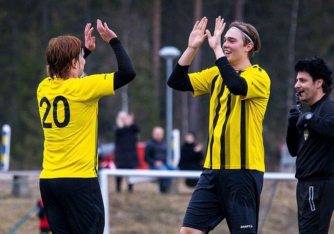 Hallaryd stod för spelet – Jägersborg tog målen