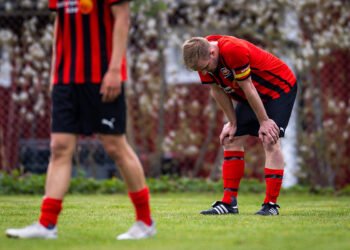Tung kväll för Strömsborg mot serieledarna