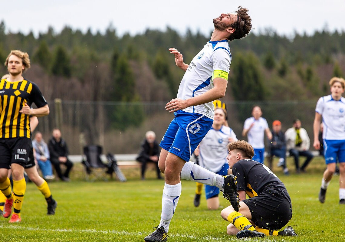 Jägersborg föll pladask mot Röke